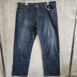Lucky Brand Mens Jean Size 42x30 Dark Wash 329 5 Pocket Classic Straight Stretch